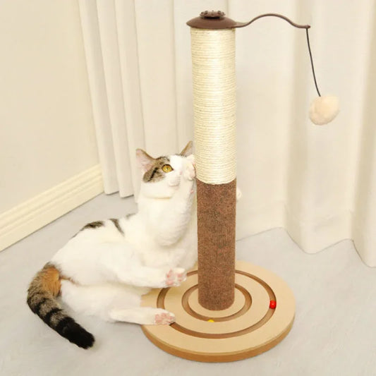 Klöspelare i trä med boll för katter
