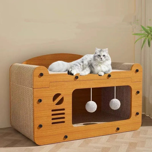 Kattbädd med klösbräda och bolllek i trä