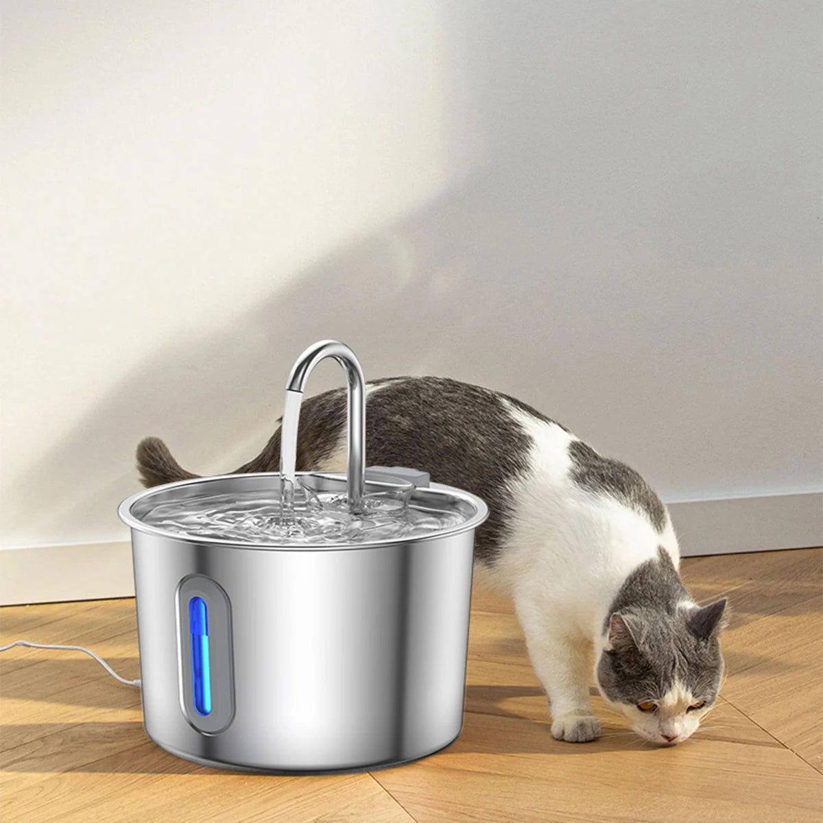 Kattfontän i Rostfritt Stål 2.2L med Filter & Tyst Pump